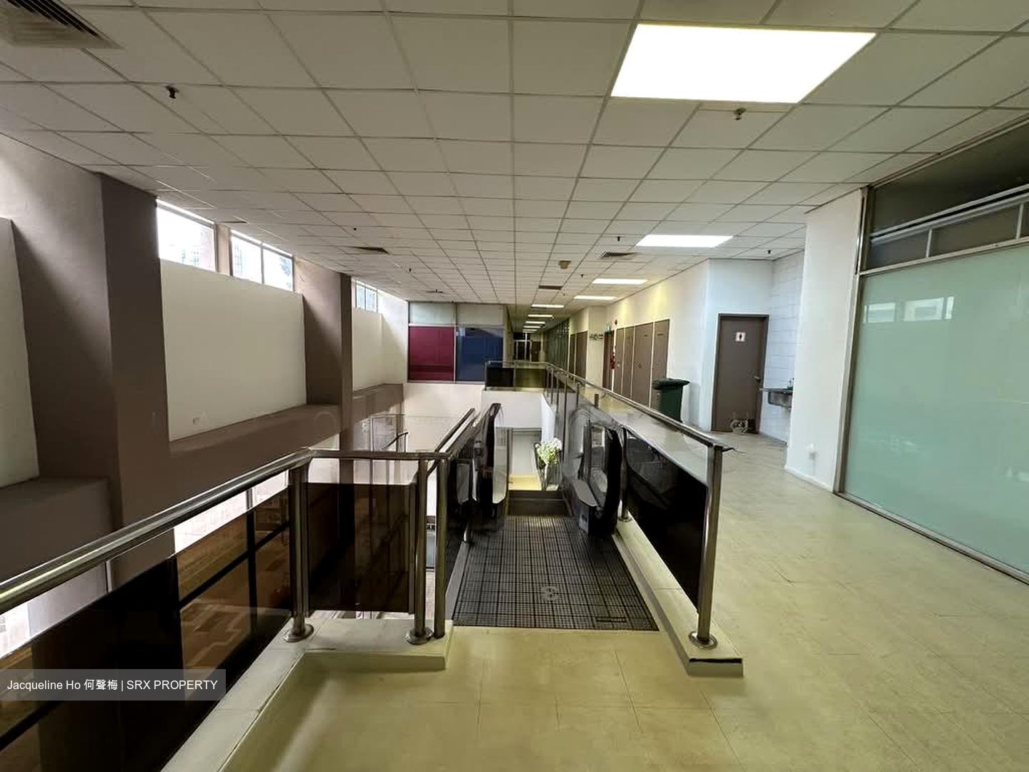 Hoa Nam Building (D8), Office #554750041